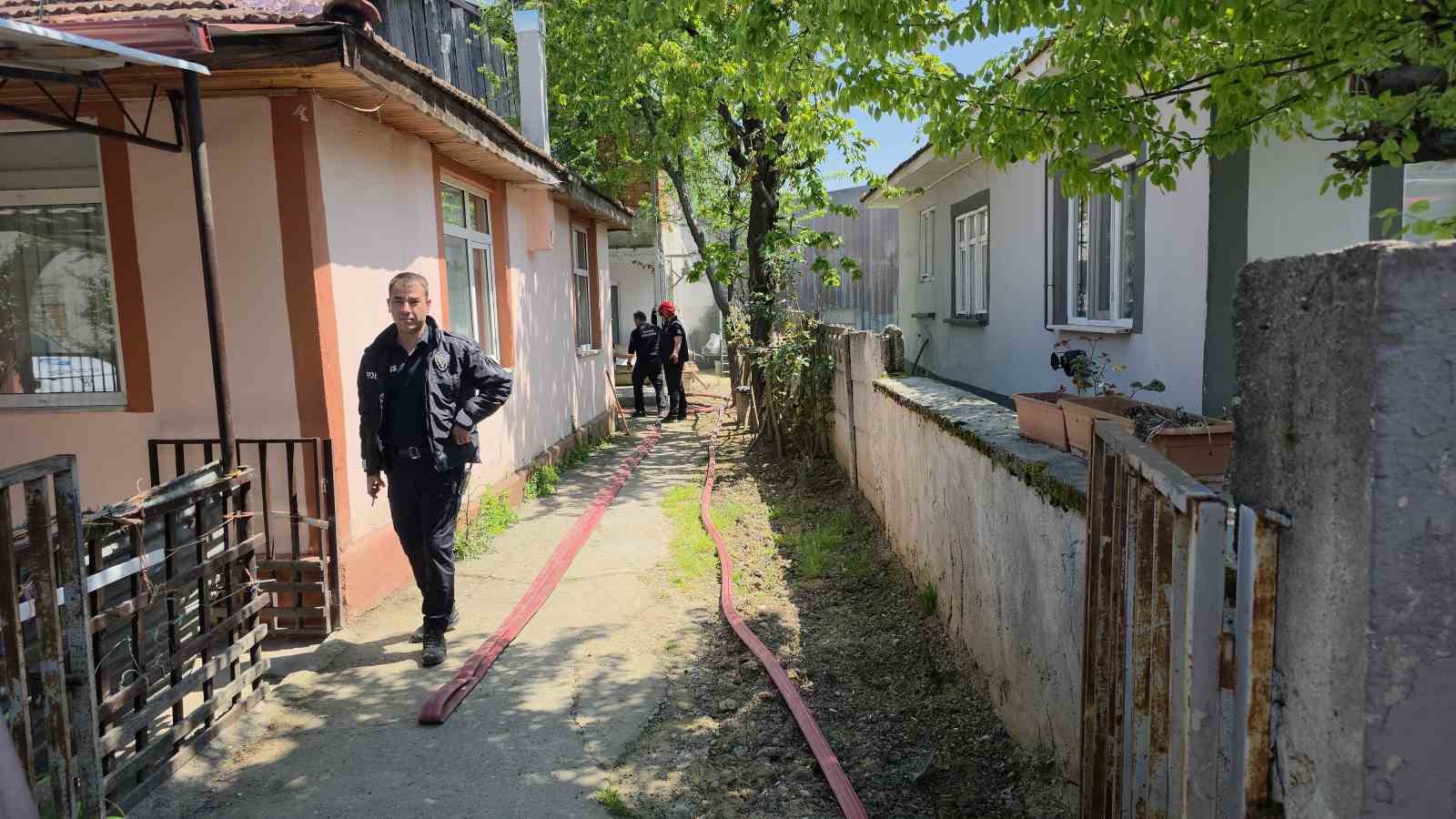 Ocakta unutulan &ccedil;aydanlık yandı
