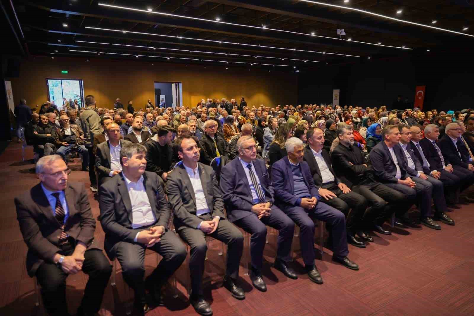 Başkan Kurnaz: "T&uuml;m teşkilatımız ile birlik ve uyum i&ccedil;erisinde &ccedil;alışıyoruz"
