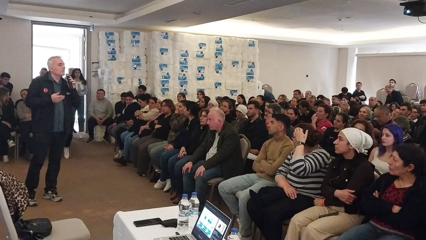 Aydın&rsquo;da otel personeline afet farkındalık eğitimi ve tatbikat
