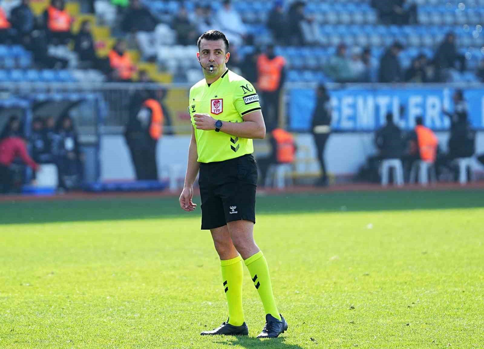 Galatasaray - Fenerbahçe derbisinin VAR’ı Ömer Faruk Turtay oldu
