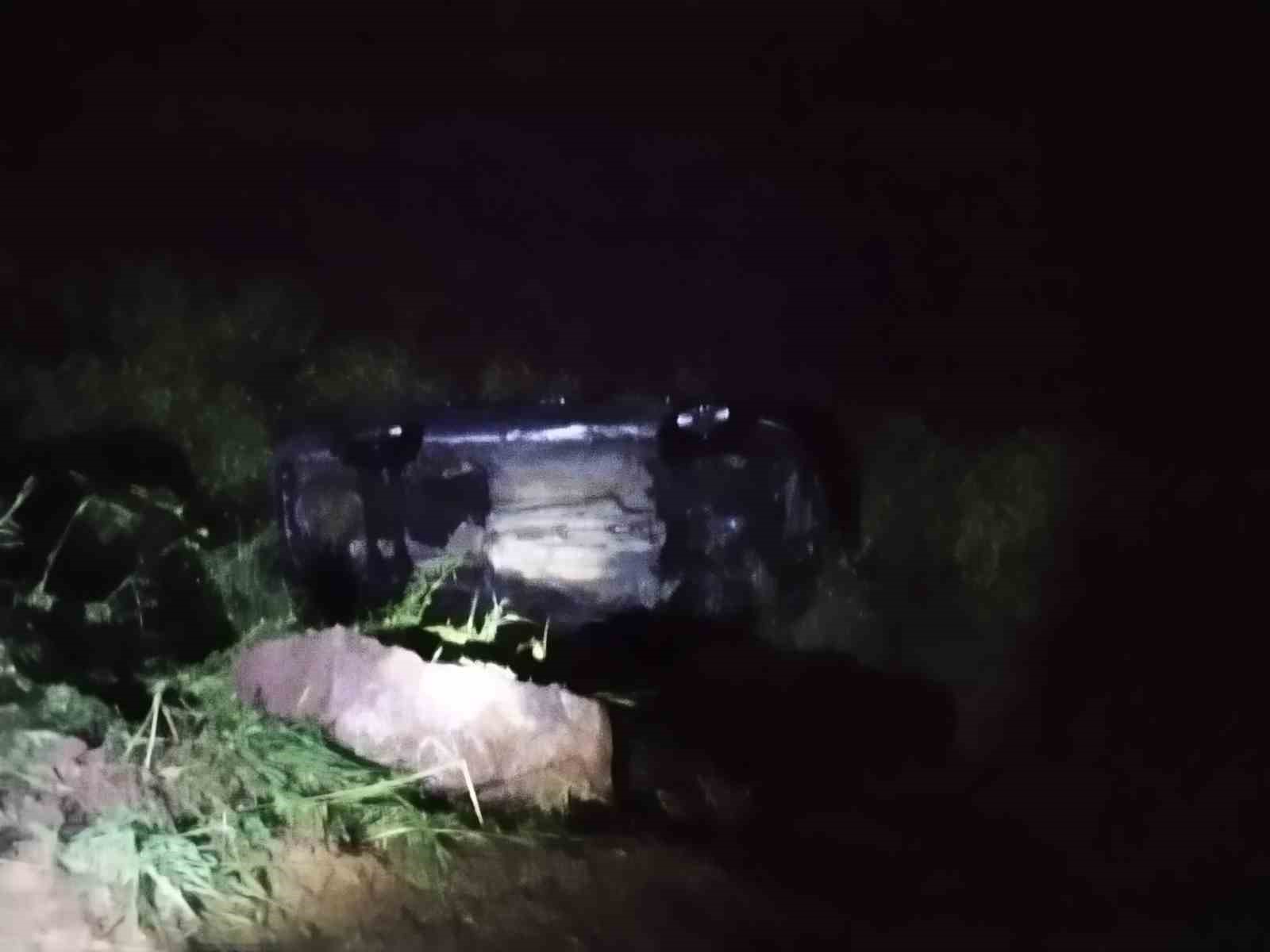 Şanlıurfa&rsquo;da otomobil şarampole u&ccedil;tu: 5 yaralı
