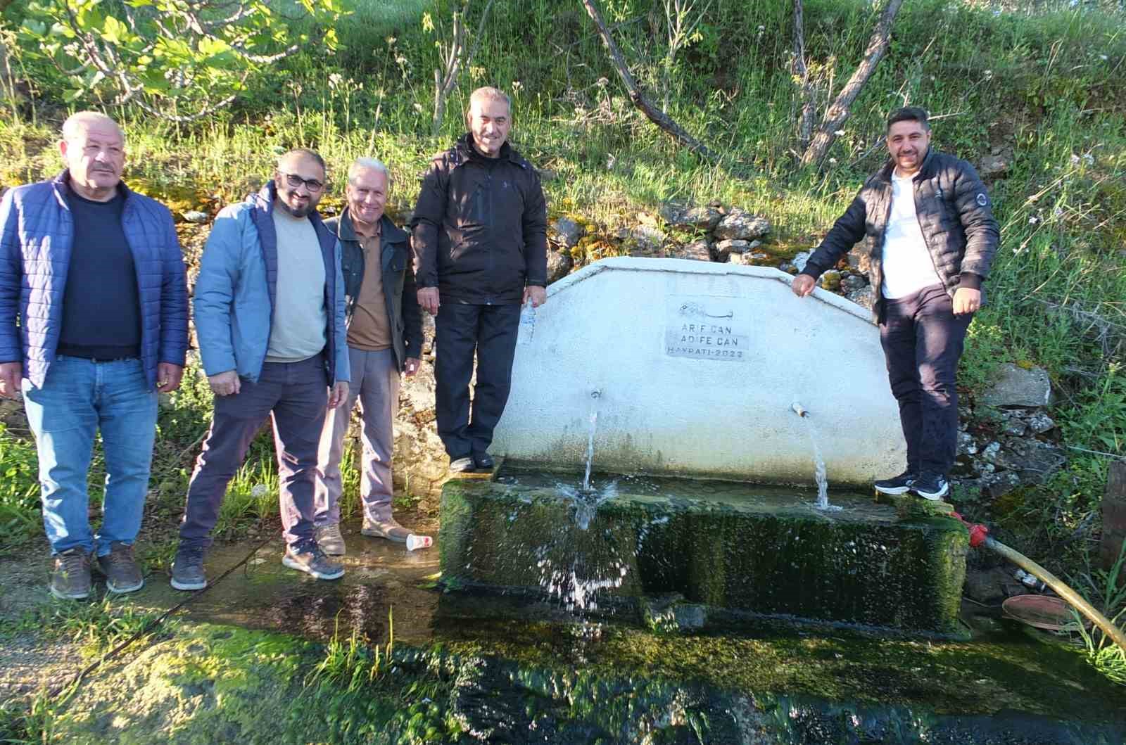 Burhaniye&rsquo;de &ccedil;eşmelerden fışkıran sular bereketli sezon umutlarını artırdı
