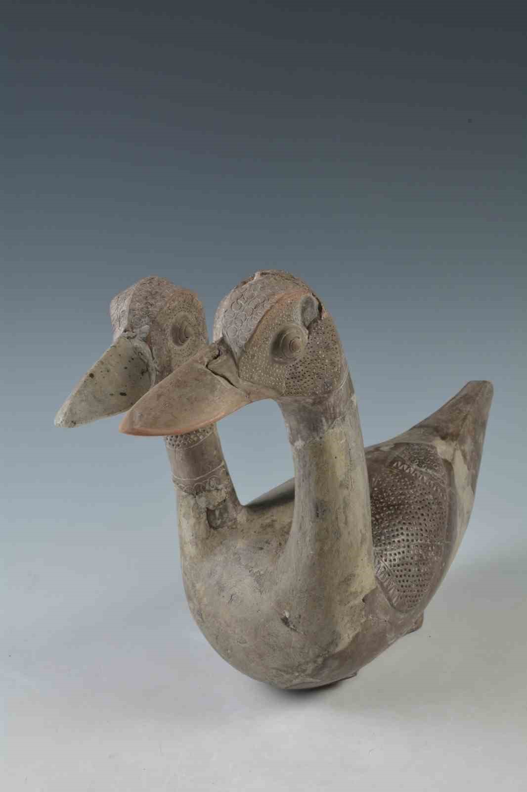 50 eser ilk kez sergileniyor: T&uuml;rkiye&rsquo;den 19 m&uuml;ze tek sergide buluştu
