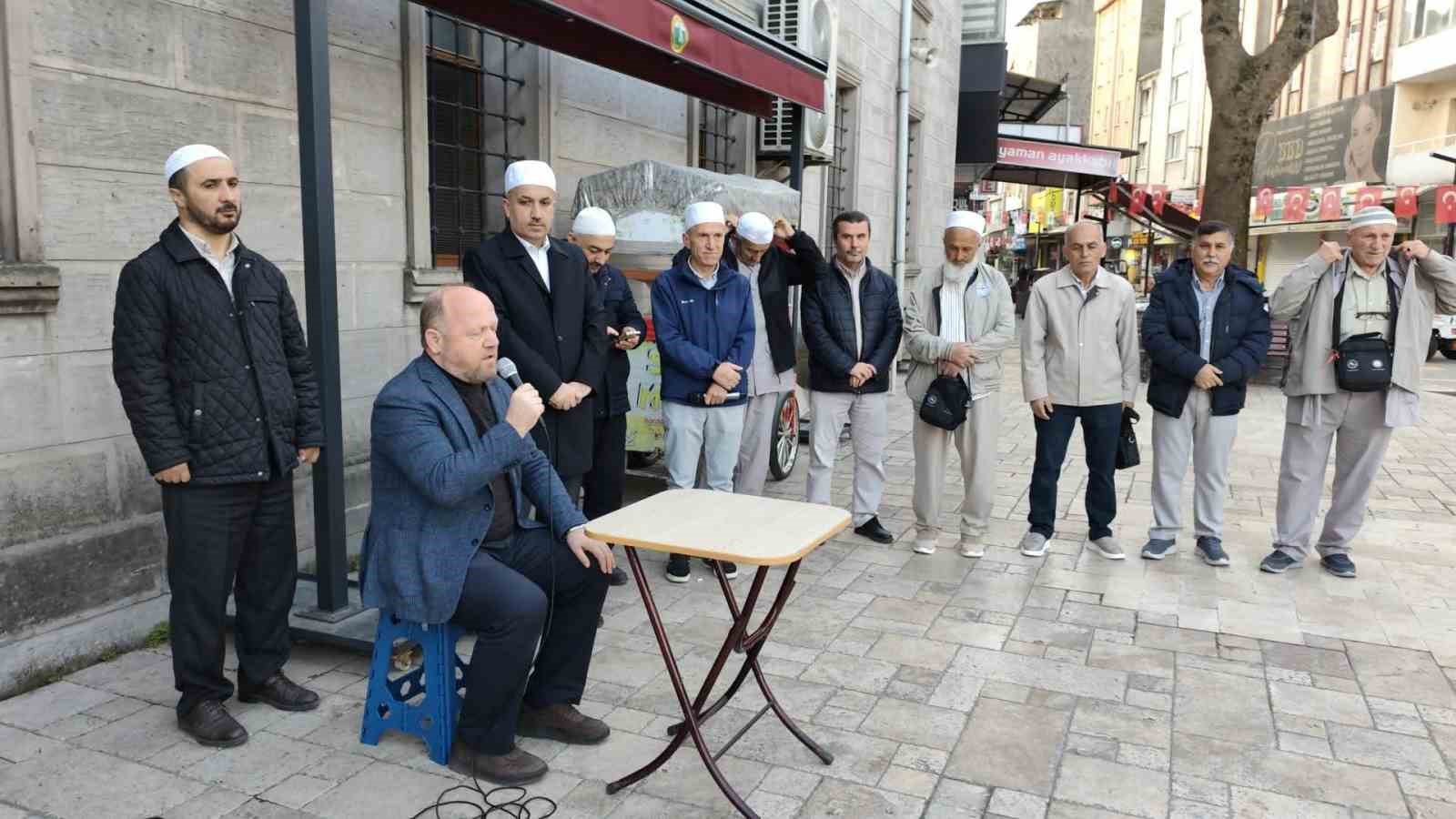Alaplı’da Hacı Adayları Dualarla Uğurlandı

