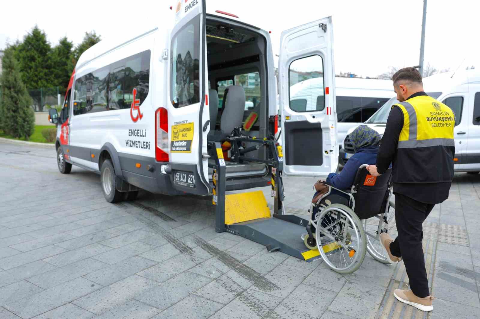 Samsun&rsquo;da Engelsiz Turizm Otob&uuml;s&uuml; hizmette
