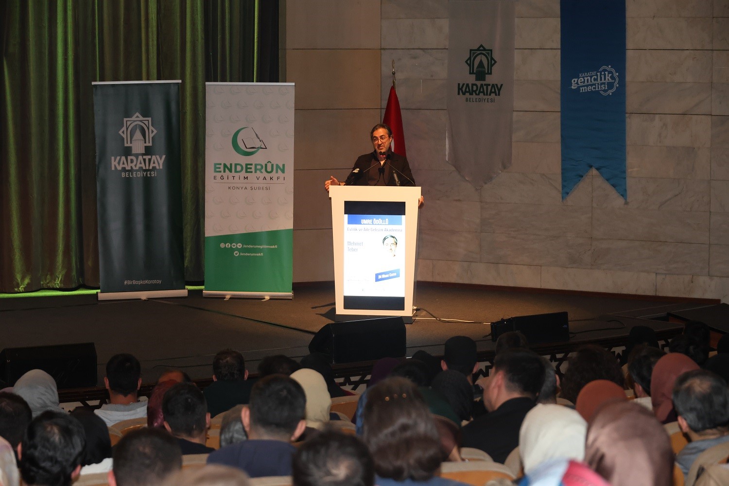 Karatay&rsquo;da "Evlilik ve Aile Gelişim Akademisi" yoğun ilgiyle s&uuml;r&uuml;yor
