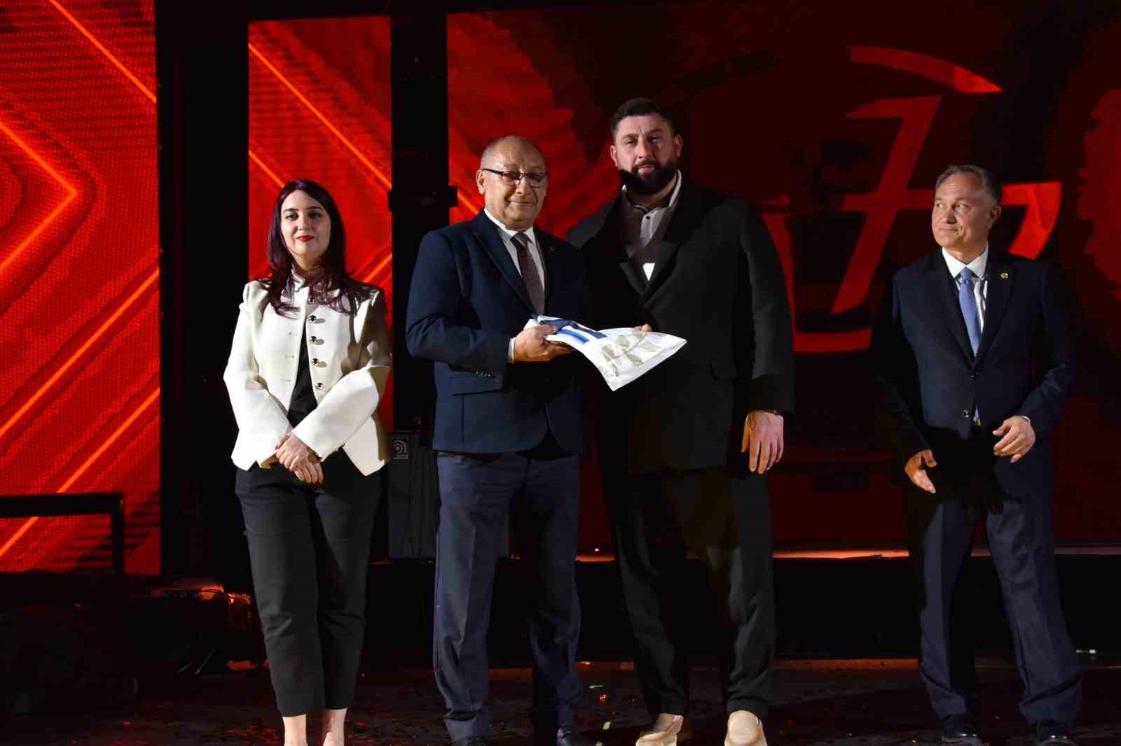 2027 Avrupa Halter Şampiyonası T&uuml;rkiye&rsquo;de d&uuml;zenlenecek
