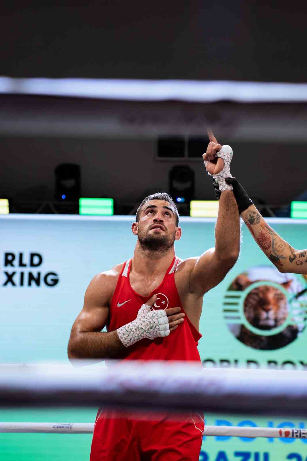 Milli boks&ouml;rlerden Brezilya&rsquo;da iki bronz madalya
