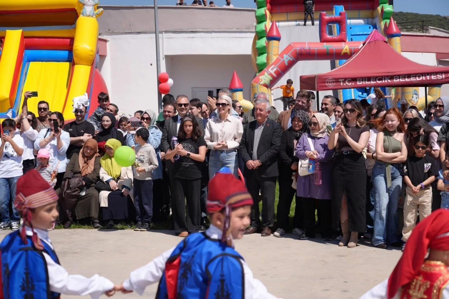 Başkan Subaşı &ccedil;ocuklarla bir araya geldi
