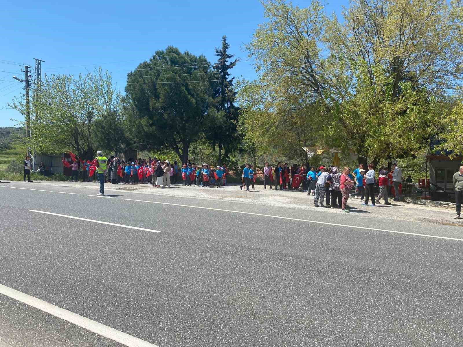 Cumhurbaşkanlığı 61. T&uuml;rkiye Bisiklet Turu Yatağan&rsquo;dan ge&ccedil;ti
