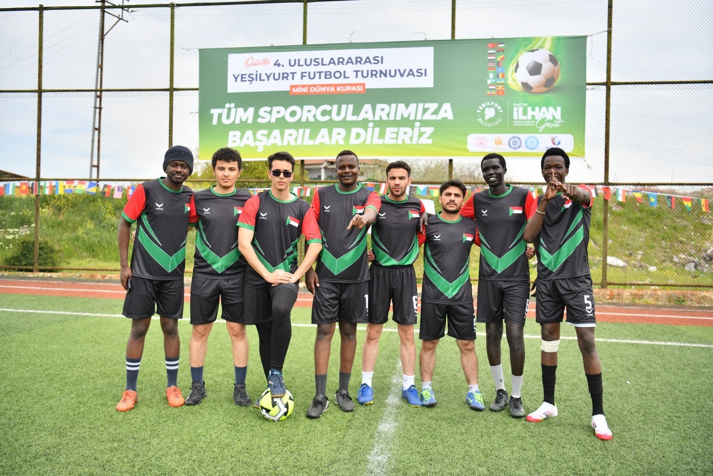 Yeşilyurt&rsquo;ta Mini D&uuml;nya Kupası heyecanı başladı
