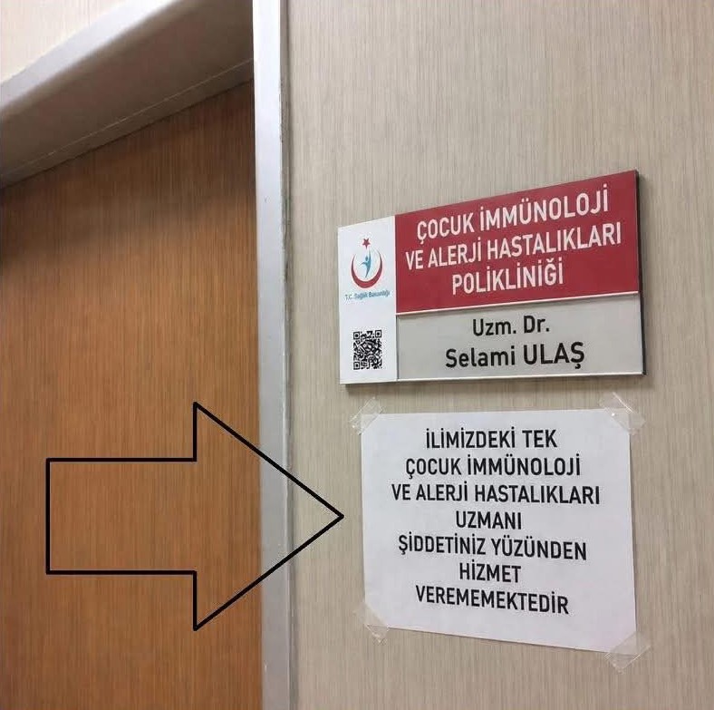 Randevusuz muayene tartışması şiddete d&ouml;n&uuml;şt&uuml;, doktor darbedildi
