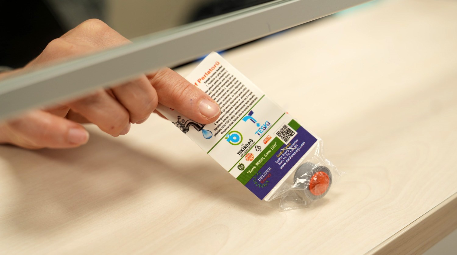 Musluğa takılan k&uuml;&ccedil;&uuml;k aparat, suyu y&uuml;zde 70 kurtarıyor: Tasarruf hamlesi
