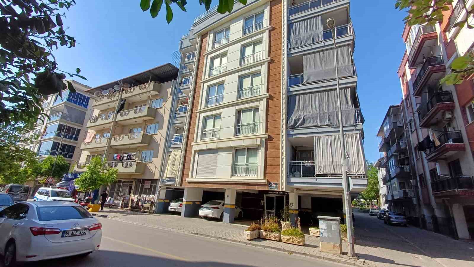 Annesinden haber alamadı, evde cansız bedeniyle karşılaştı
