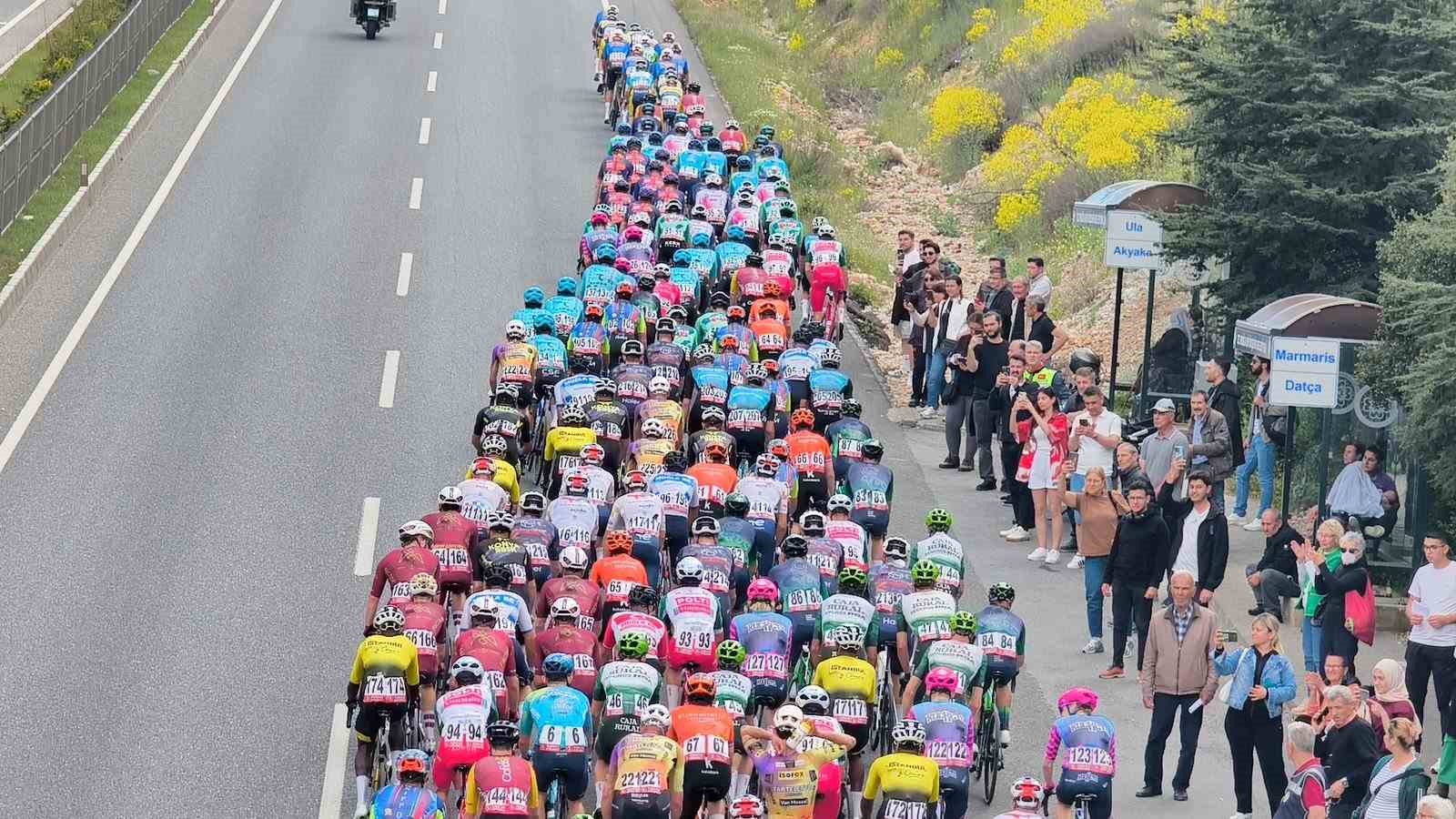 Cumhurbaşkanlığı Bisiklet Turu&rsquo;nda Menteşe&rsquo;de coşkulu karşılama
