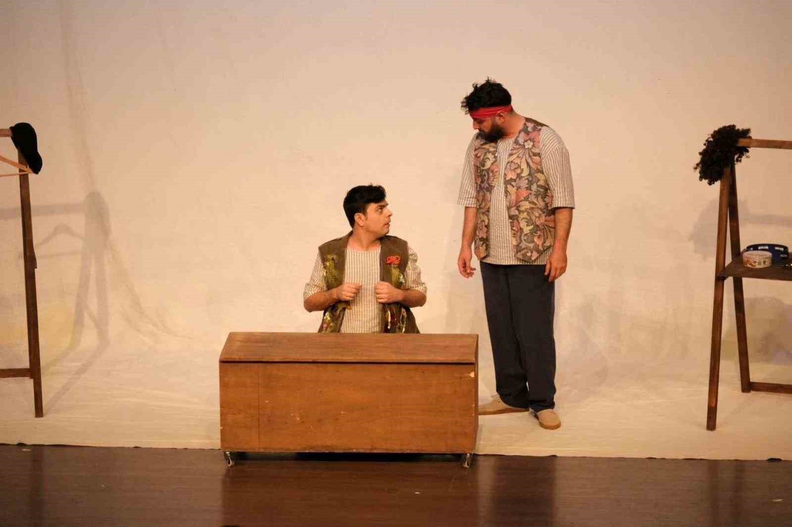 Bodrum&rsquo;da perde "Cambazın cenazesi" ile kapanıyor
