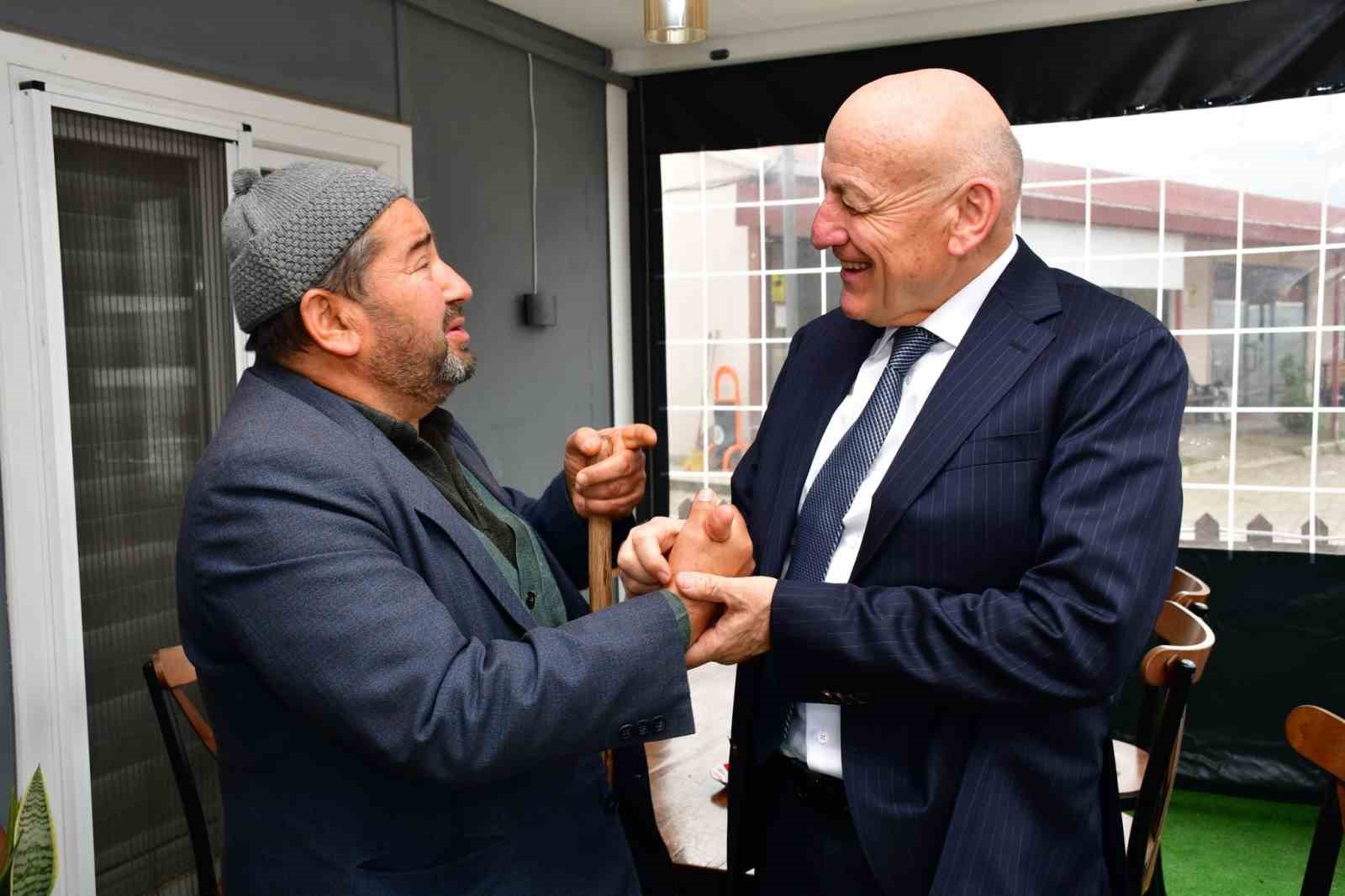 Terme&rsquo;de makamın kapısı a&ccedil;ık, s&ouml;z milletin
