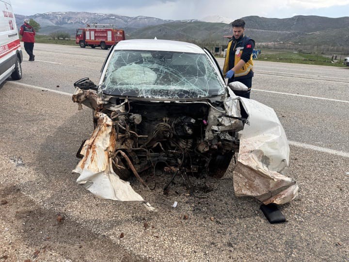Malatya&rsquo;da iki ayrı kaza: 3 yaralı
