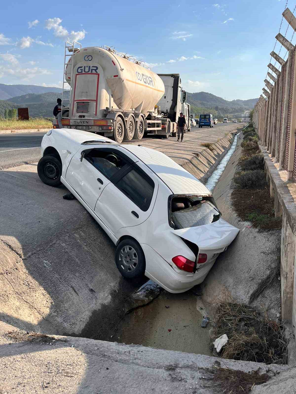 Yatağan-Milas Karayolu&rsquo;nda kaza: 1 yaralı

