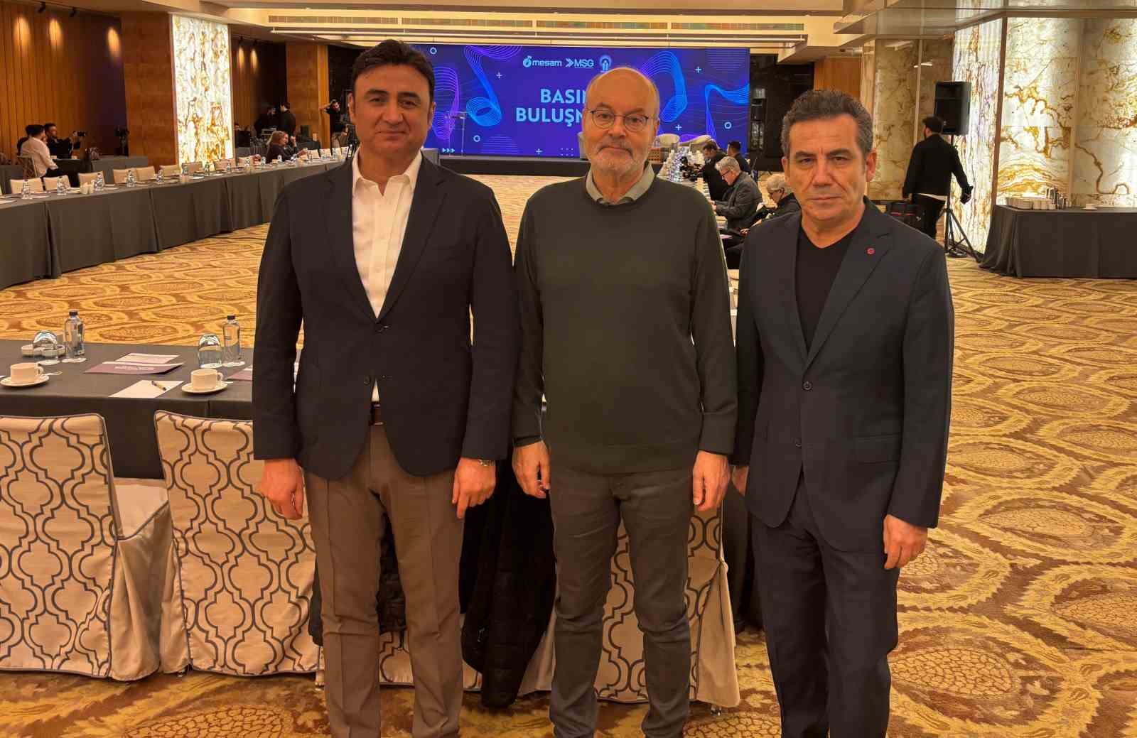 K&uuml;resel m&uuml;zik end&uuml;strisinde yeni d&ouml;nem
