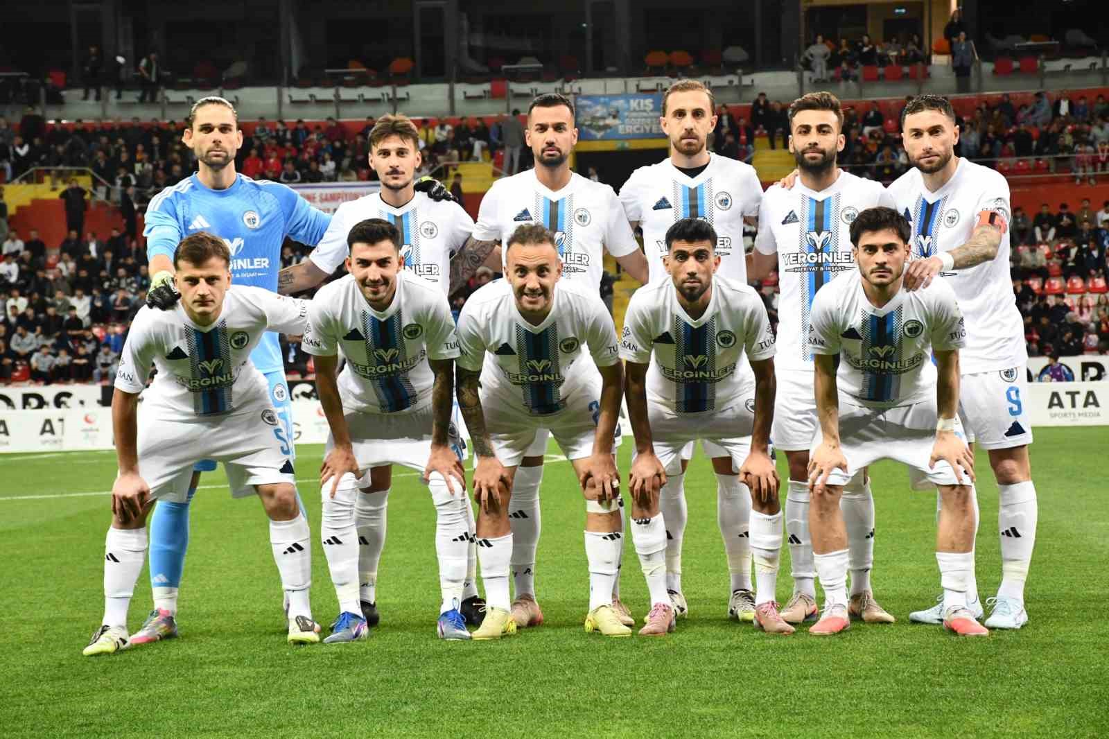 Erciyes 38 FK 2. tura y&uuml;kseldi: Erciyes 38 FK: 2-Mazıdağı Fosfatspor: 0
