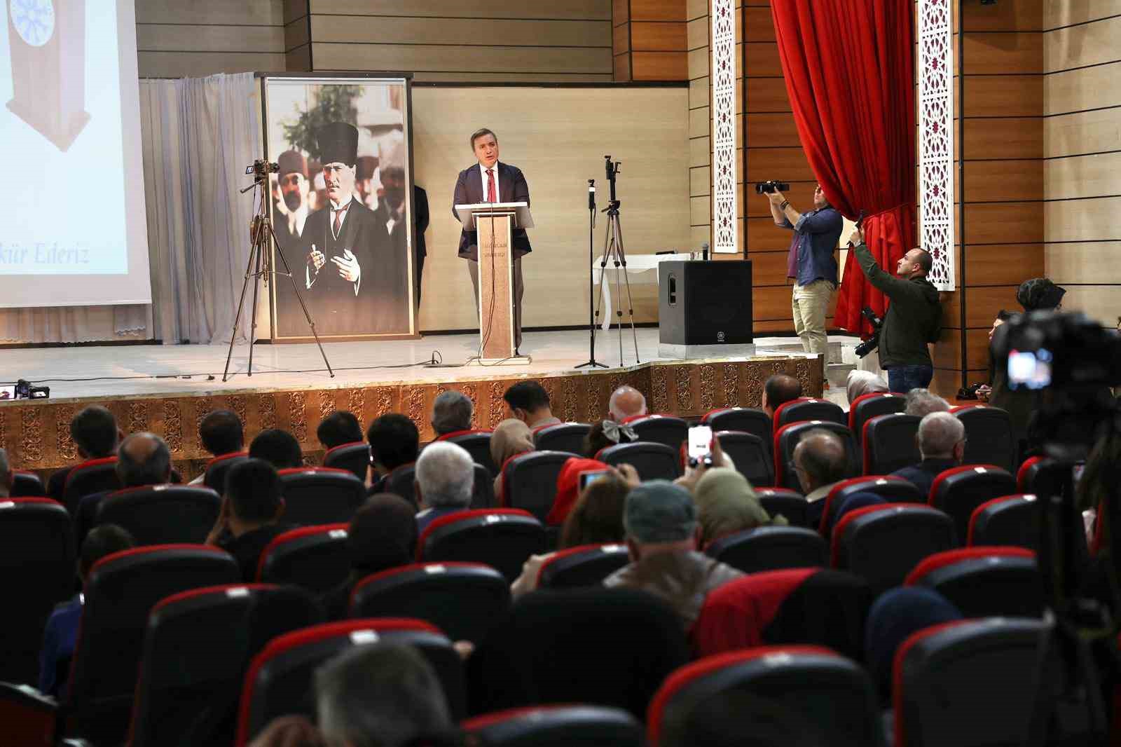 Erzincan’da "Şiir Şöleni" programı düzenlendi