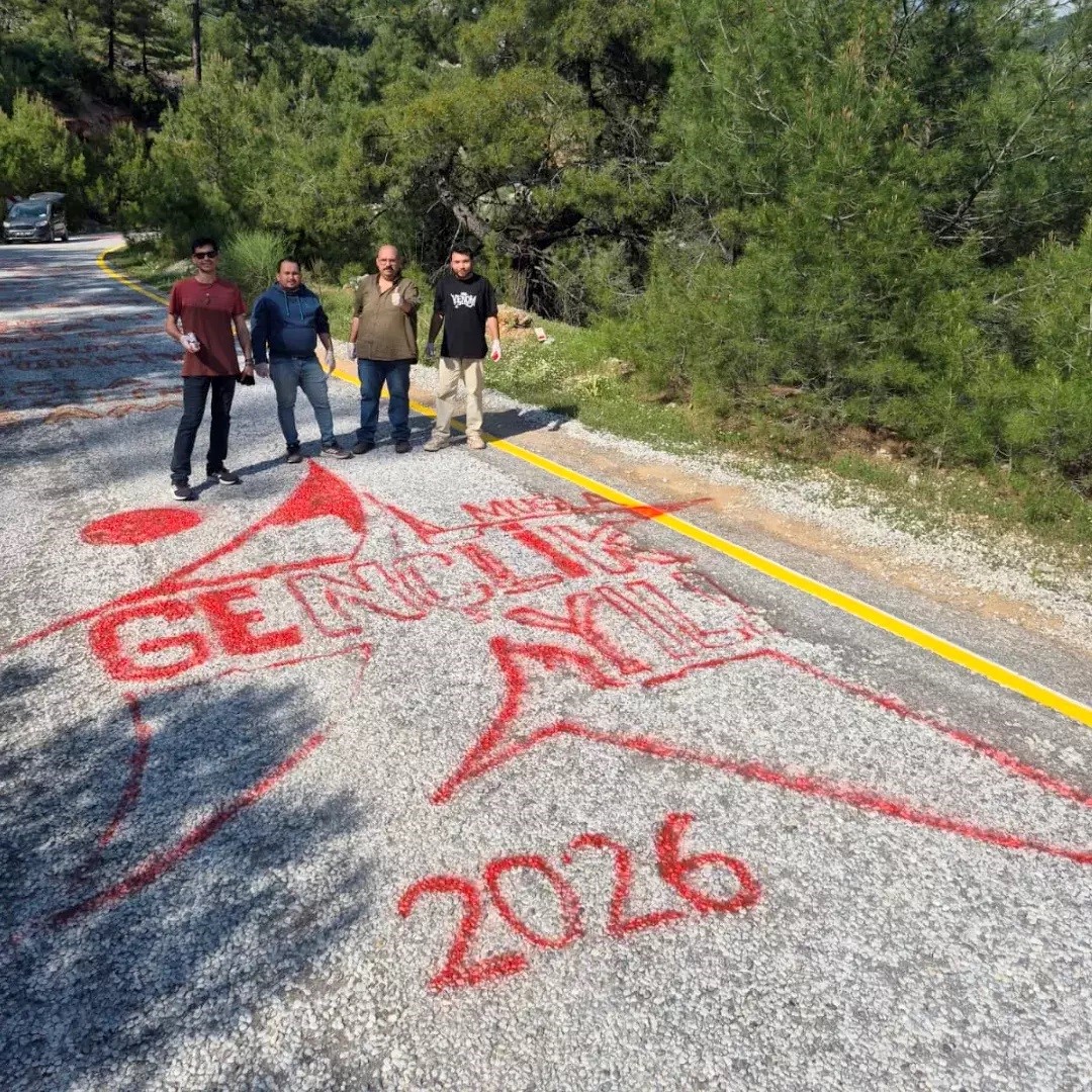 Menteşe&rsquo;de pedal sesleri &ouml;ncesi sanat ve coşku bir arada
