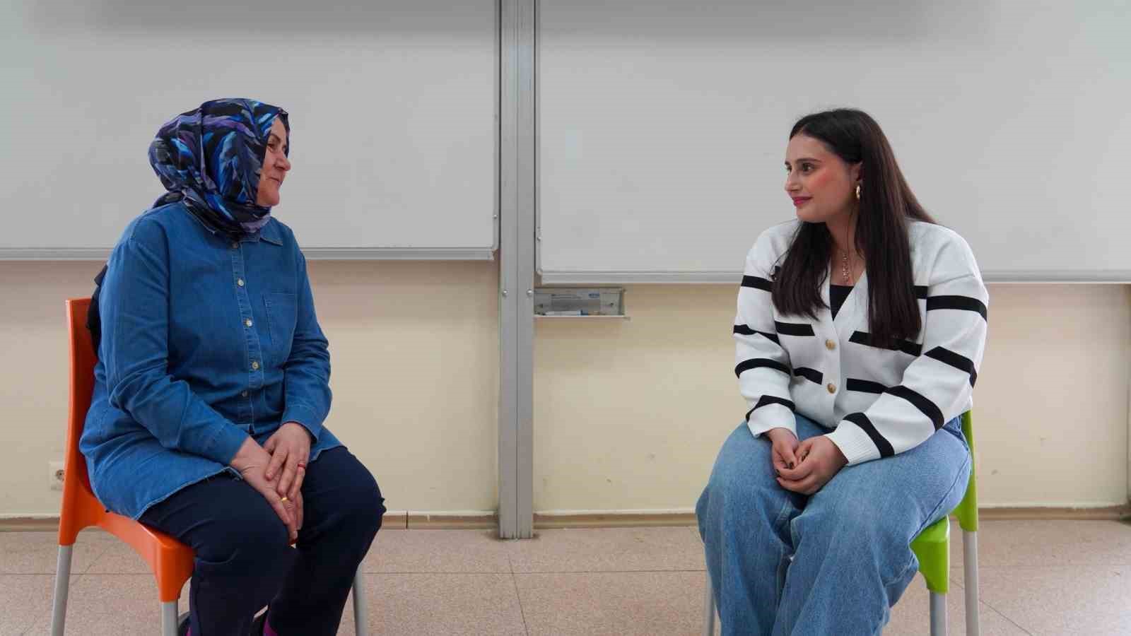 Gen&ccedil;ler sordu, tecr&uuml;be konuştu
