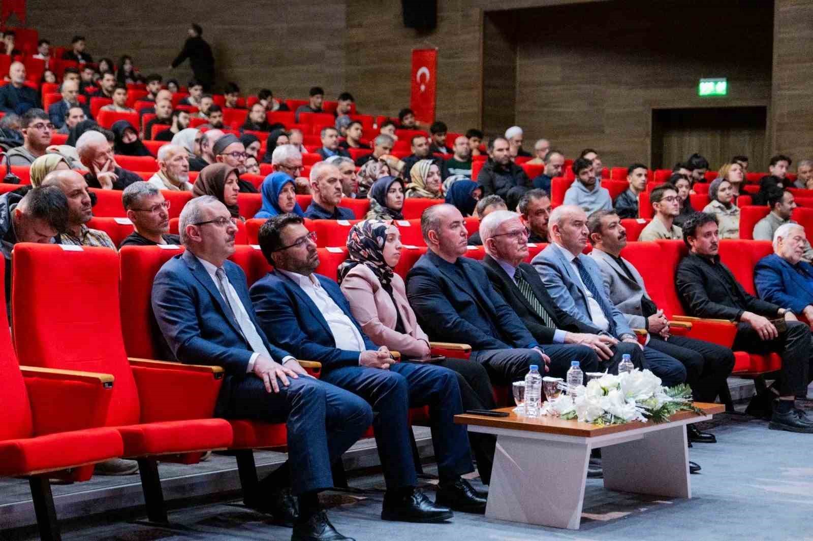 Erzincan&rsquo;da din, felsefe ve bilim &uuml;zerine konferans
