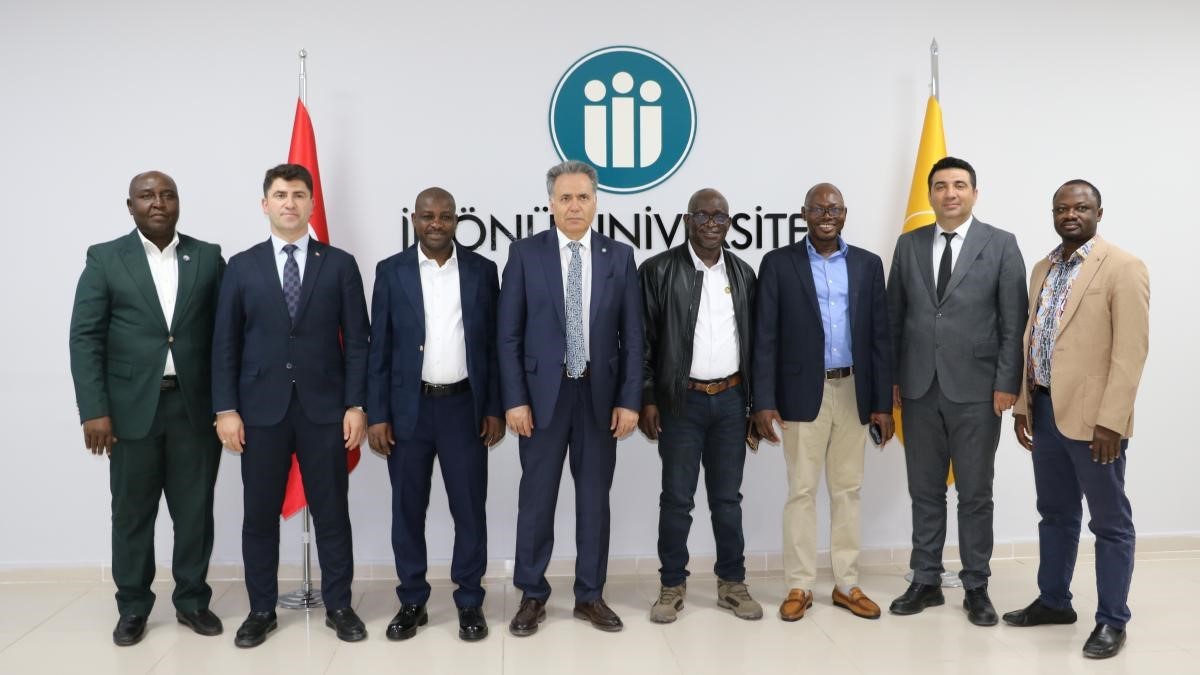 İn&ouml;n&uuml; &Uuml;niversitesi ile Tamale Teaching Hospital arasında iş birliği protokol&uuml;
