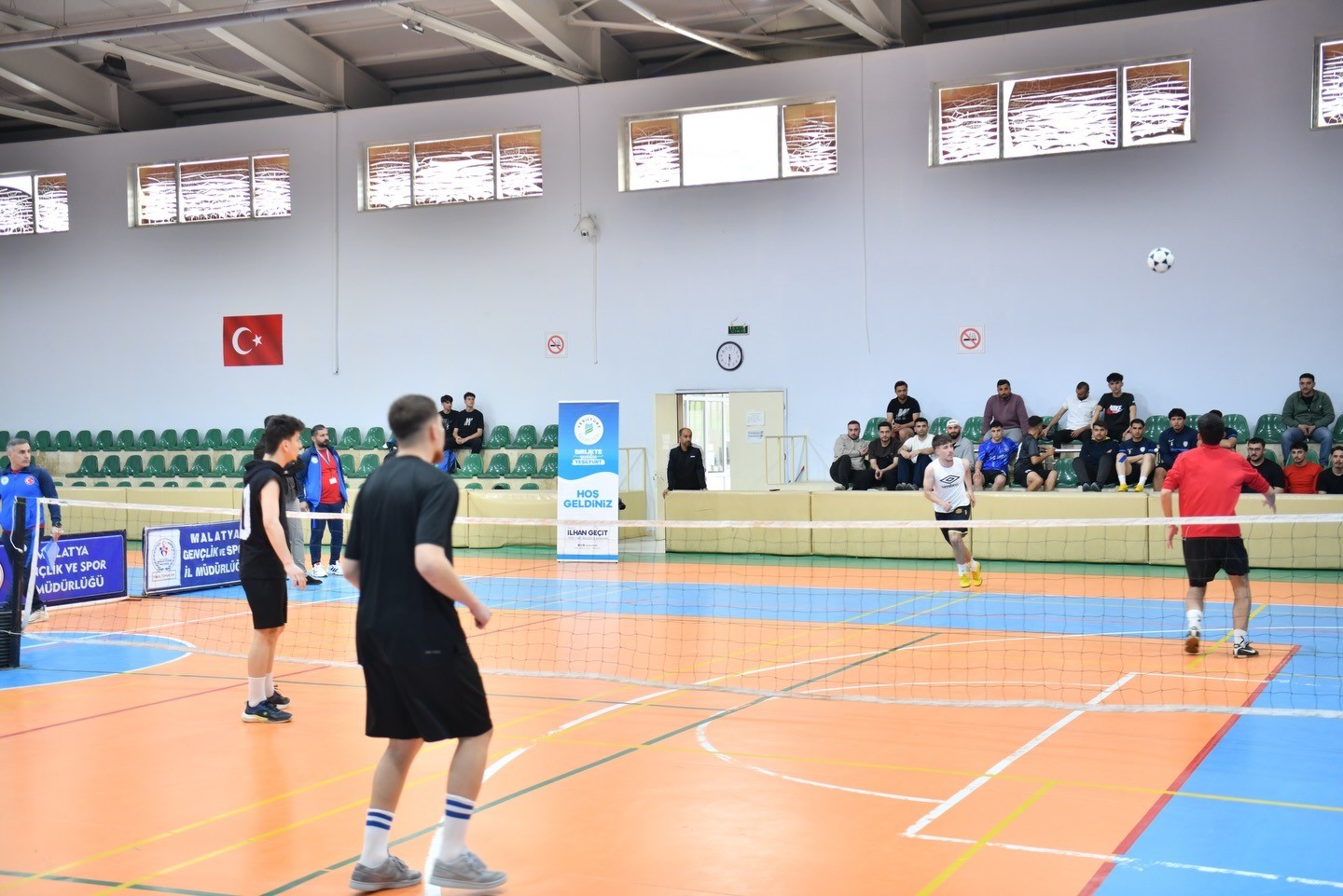 Yeşilyurt Belediyesi 3. Ayak Tenisi Turnuvası coşkulu başlangı&ccedil;la start aldı
