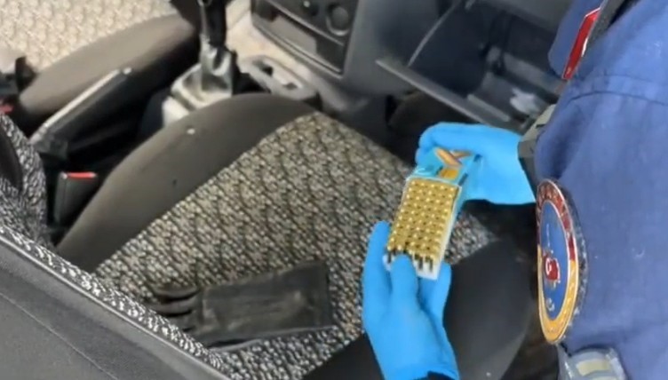 Tokat merkezli 4 ilde silah ka&ccedil;ak&ccedil;ılığı operasyonu
