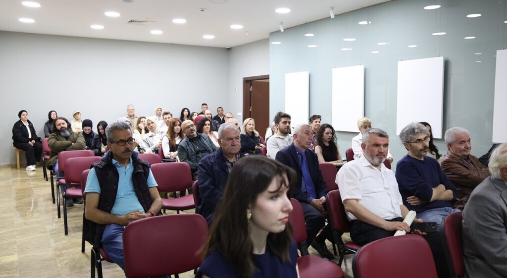 K&uuml;tahya&rsquo;da "Tezhip ve Kalem İşi Sanatı" konferansı

