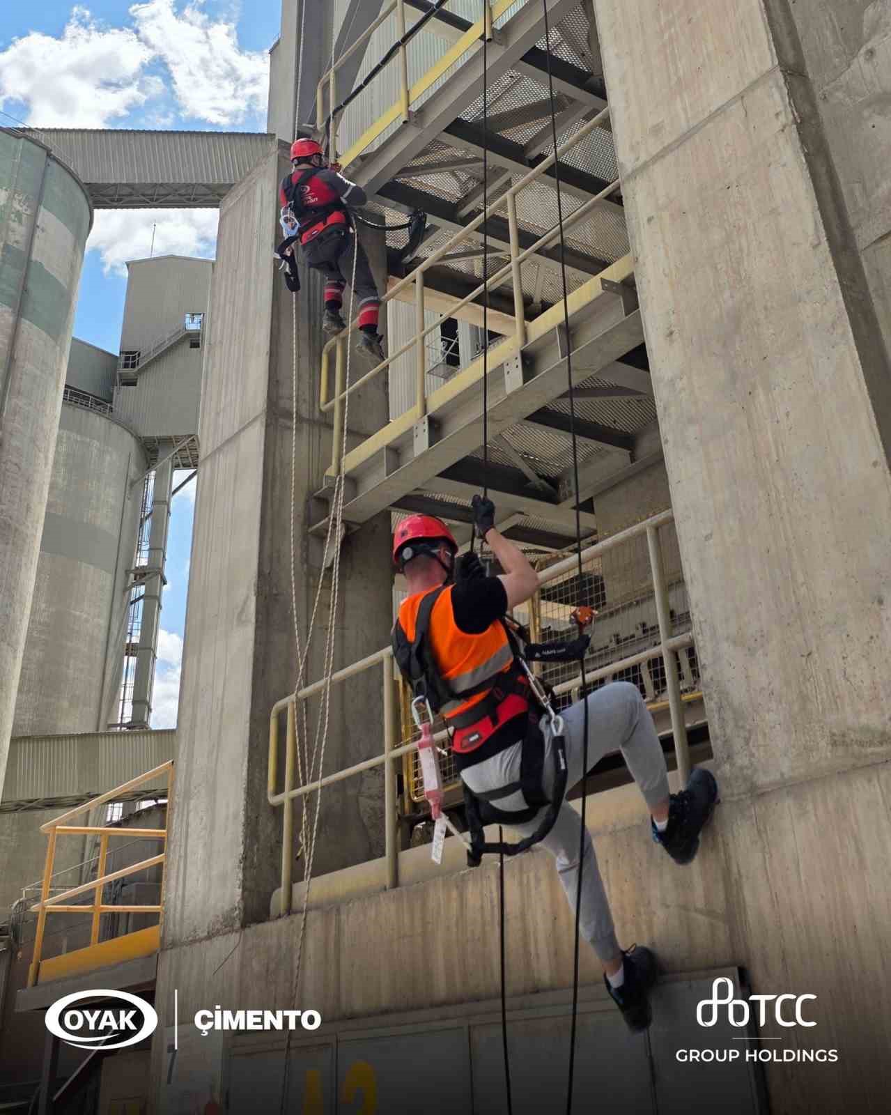 OYAK &Ccedil;imento&rsquo;ya D&uuml;nya &Ccedil;imento Birliği&rsquo;nden iki &ouml;d&uuml;l
