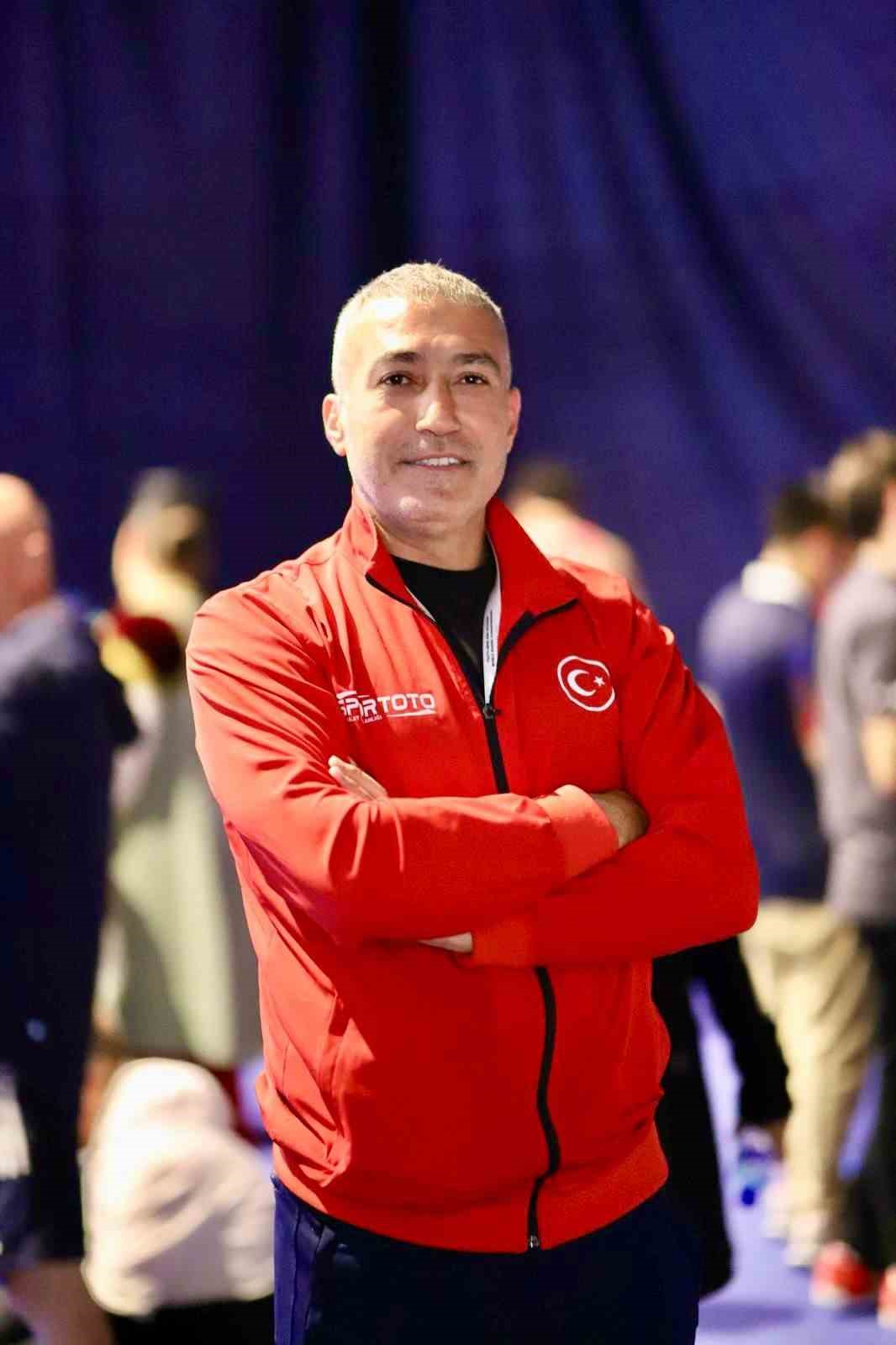 Niğdeli antrenöre milli görev: Abdurrahman Özben Genç Kadınlar Milli Takımı Baş Antrenörü oldu