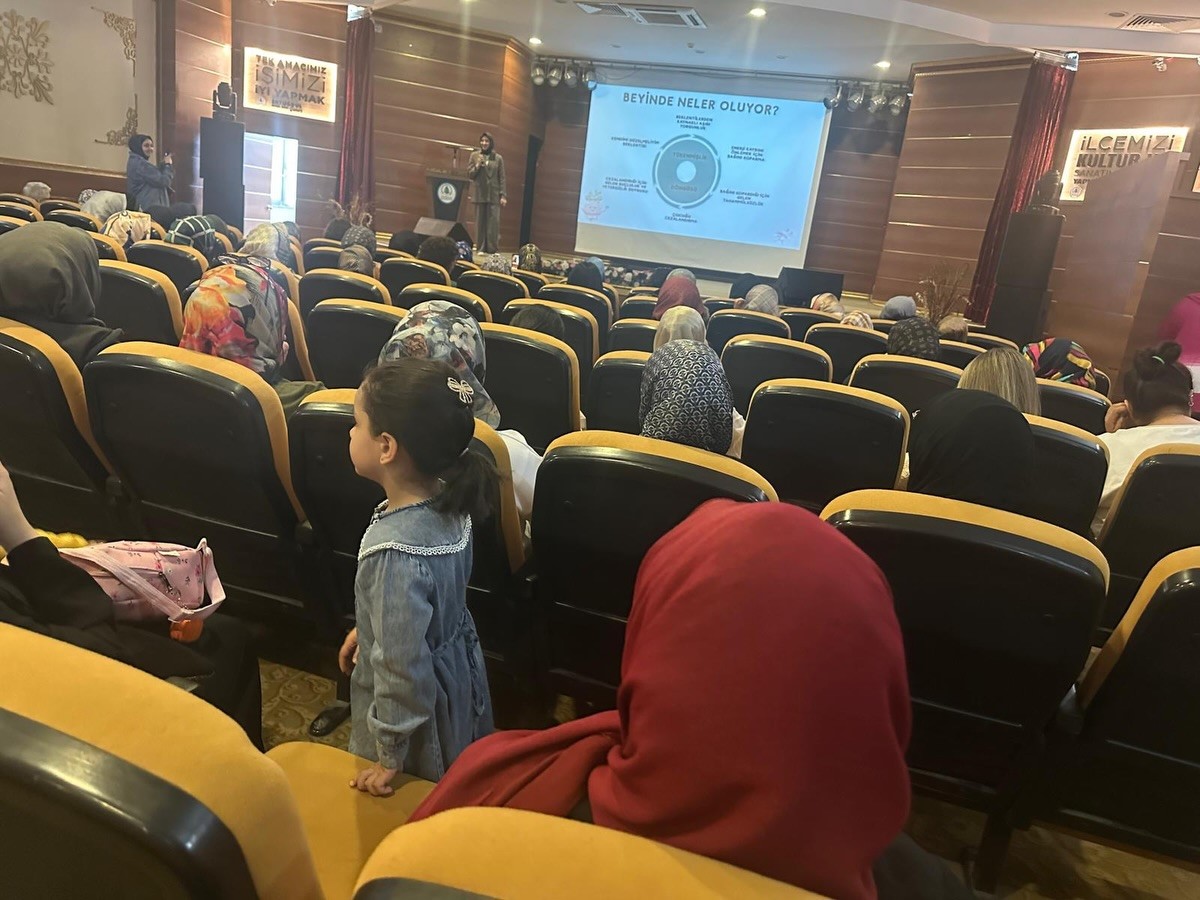 Başkent&rsquo;te g&uuml;&ccedil;l&uuml; anneler i&ccedil;in farkındalık buluşması

