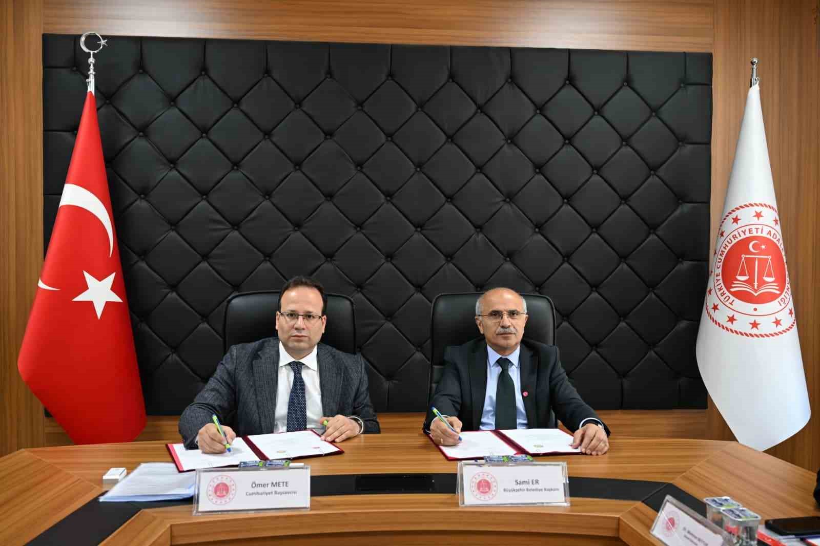 H&uuml;k&uuml;ml&uuml;ler kamu hizmetlerinde &ccedil;alıştırılacak
