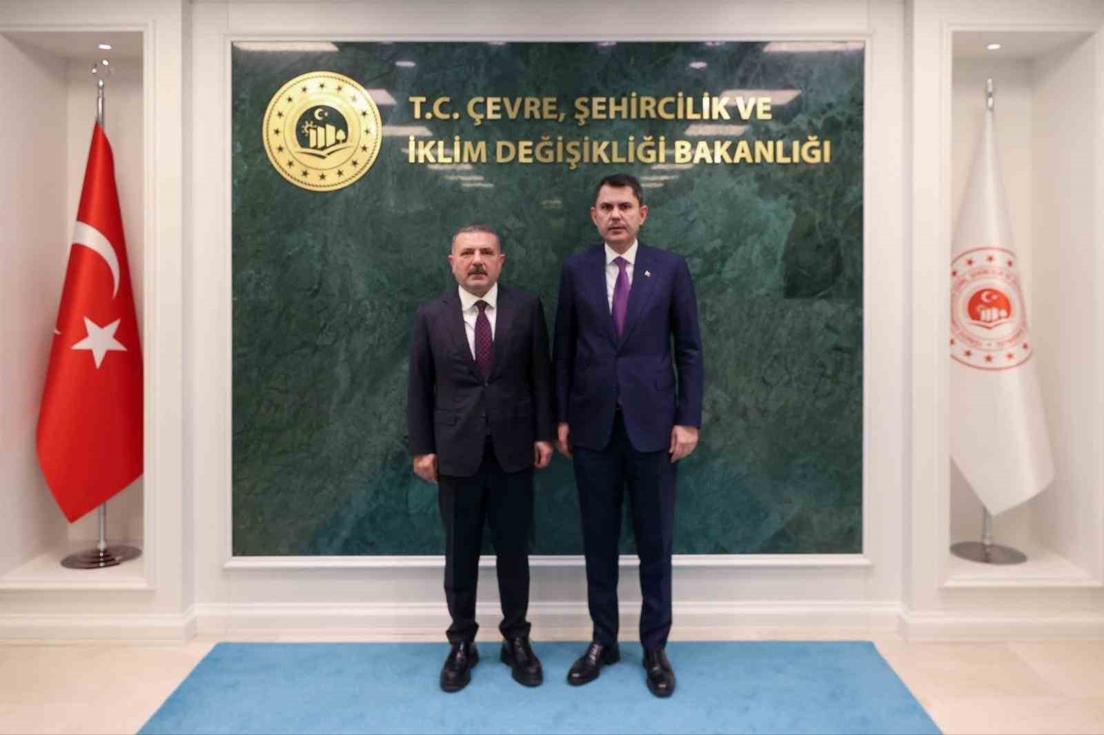 Sincan Belediye Başkanı Ercan, Bakan Kurum ile g&ouml;r&uuml;şme ger&ccedil;ekleştirdi
