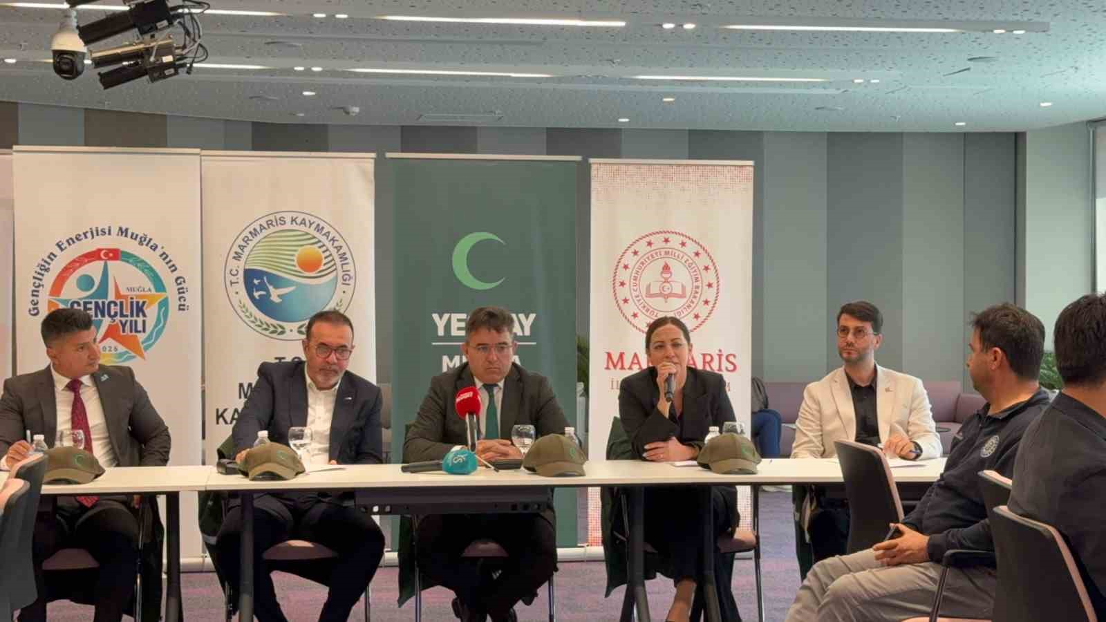 Yeşilay, Marmaris&rsquo;te "Bağımsız Gelecek" i&ccedil;in masa tenisi turnuvası d&uuml;zenledi
