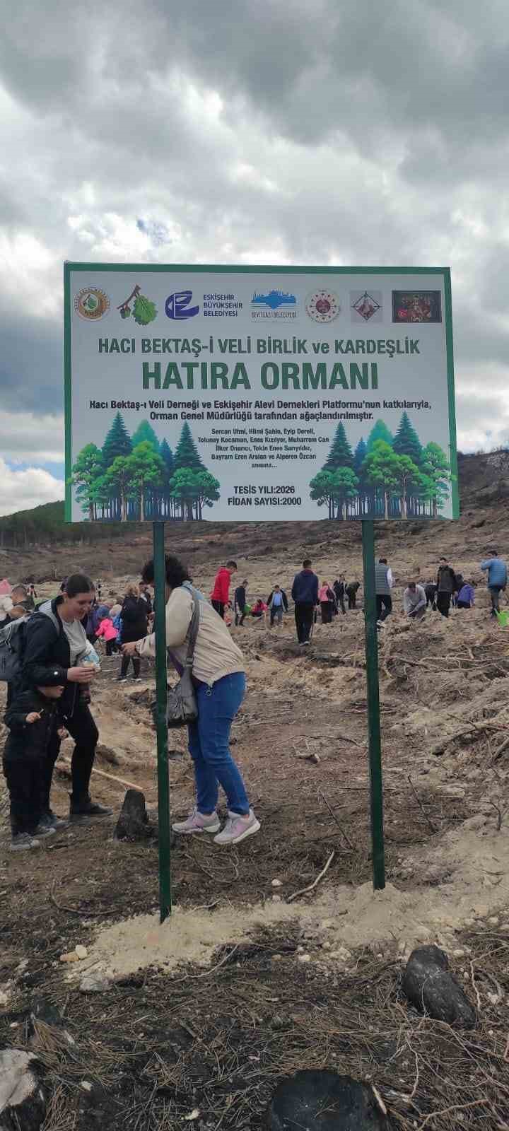 &rsquo;Y&uuml;z &Ccedil;ocuk Bin Fidan&rsquo; adlı ağa&ccedil; dikme etkinliğinde 1000 fidan dikildi
