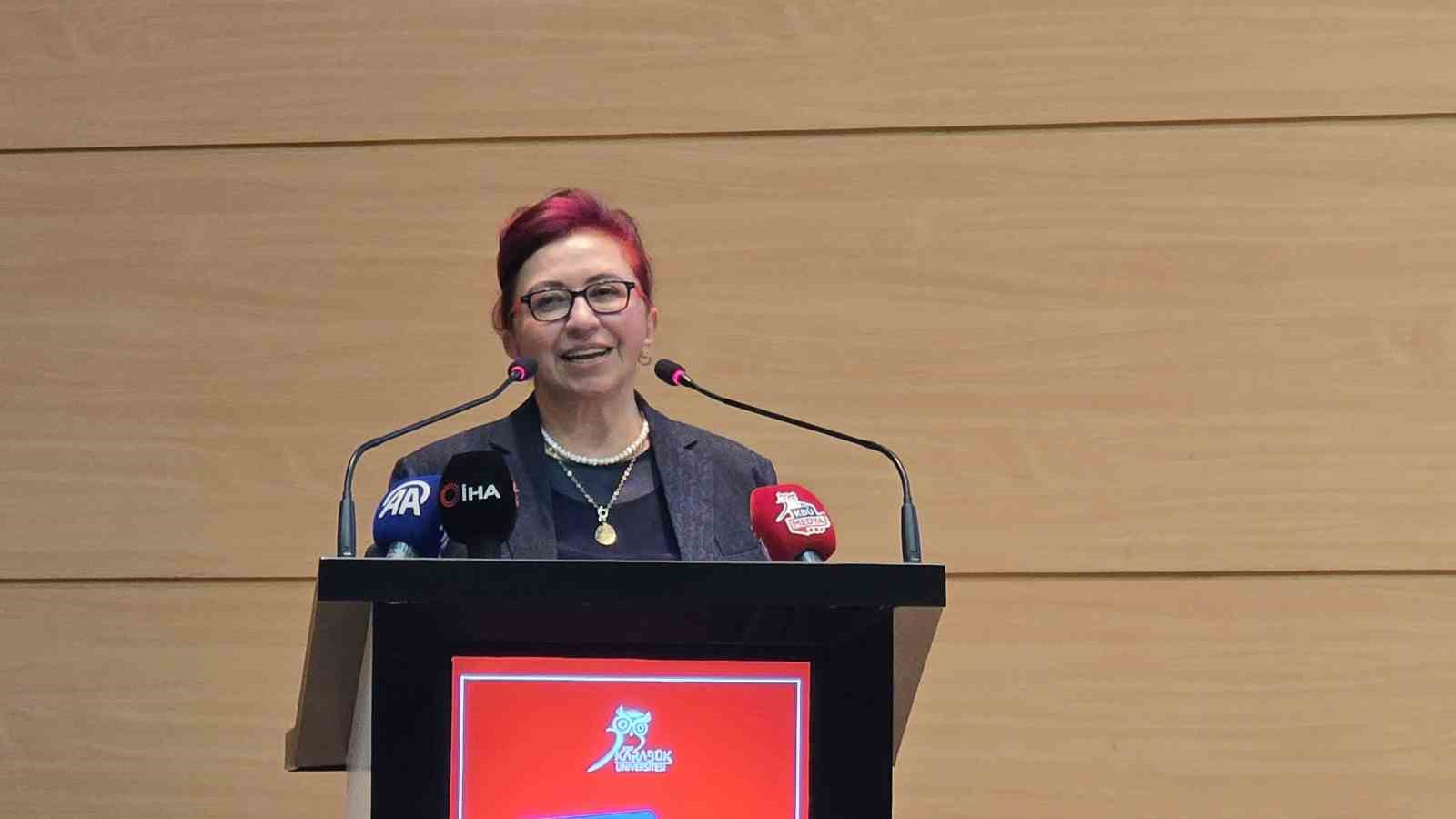 "Hakikat ve Etik" Karab&uuml;k&rsquo;te masaya yatırıldı
