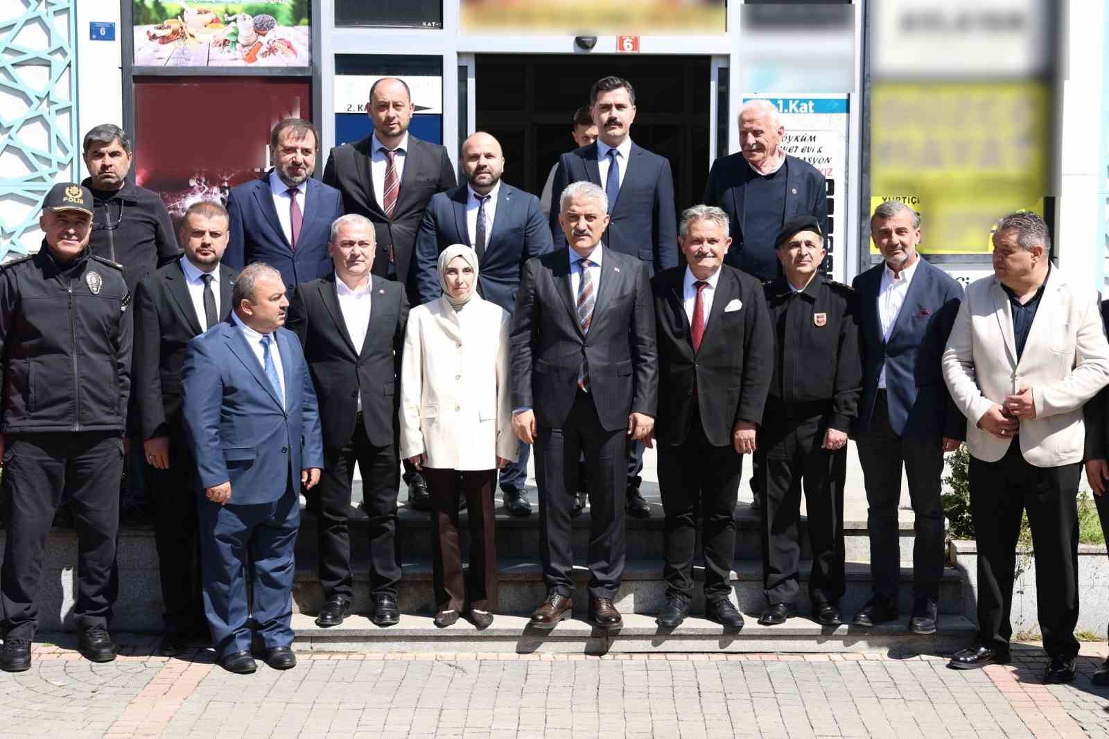 Vali Makas’tan Cumayeri’ne sorunları yerinde dinledi