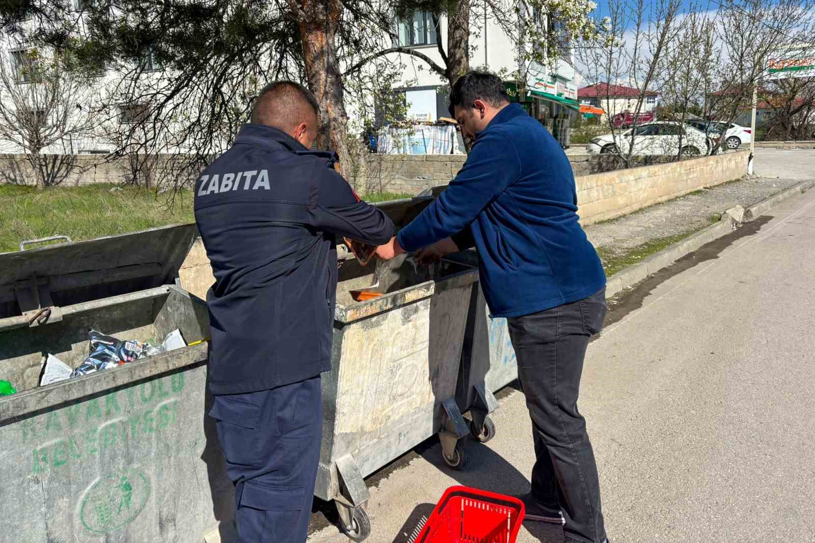 Erzincan&rsquo;da marketlere sıkı denetim
