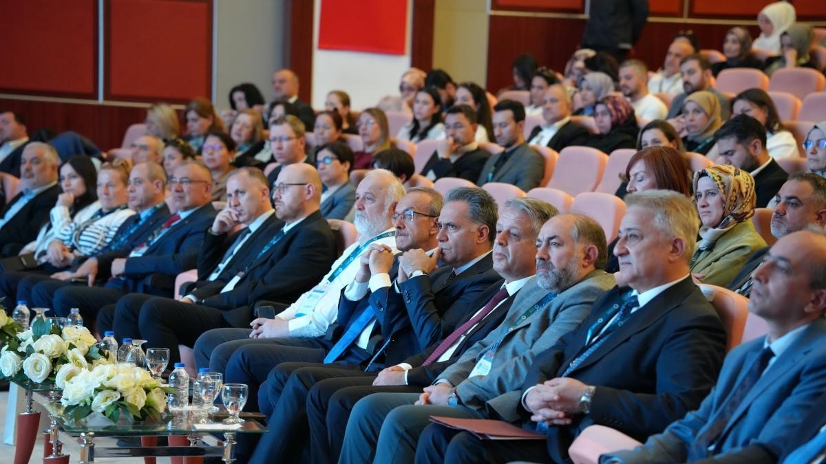 "Demografik Gelecek Zirvesi &rsquo;26" &ccedil;alıştayı başladı
