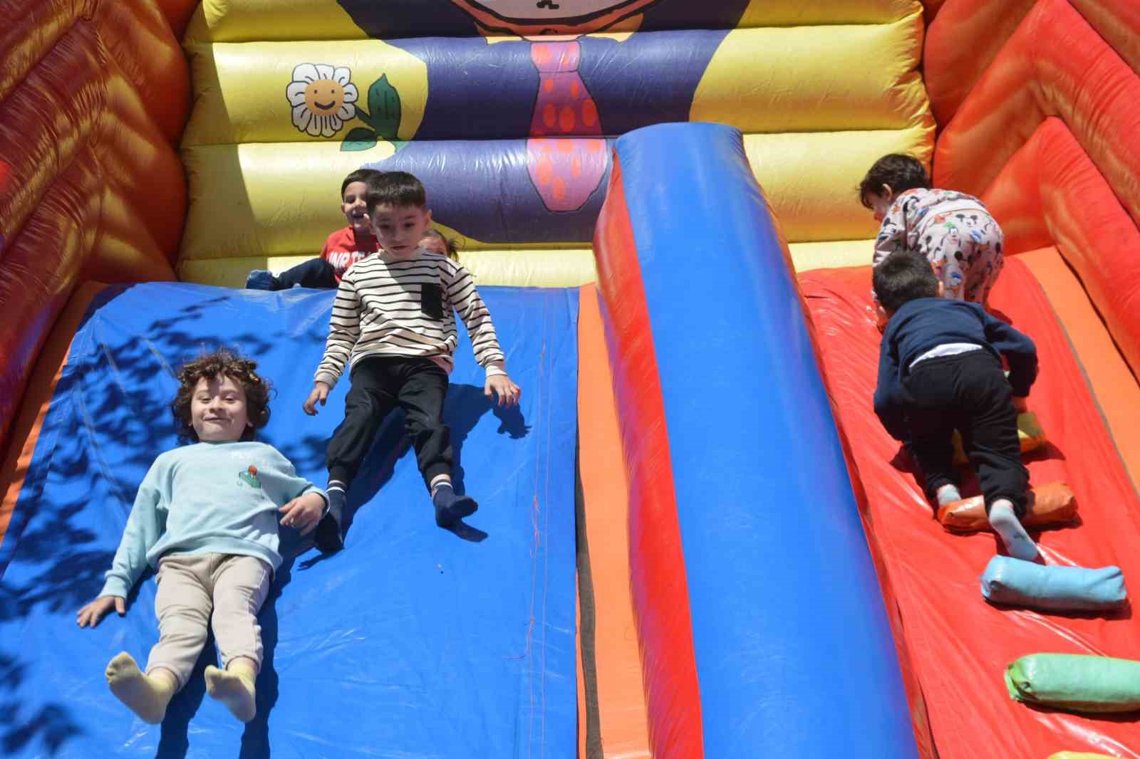 Ordu&rsquo;da okul bah&ccedil;esi oyun parkına d&ouml;n&uuml;şt&uuml;
