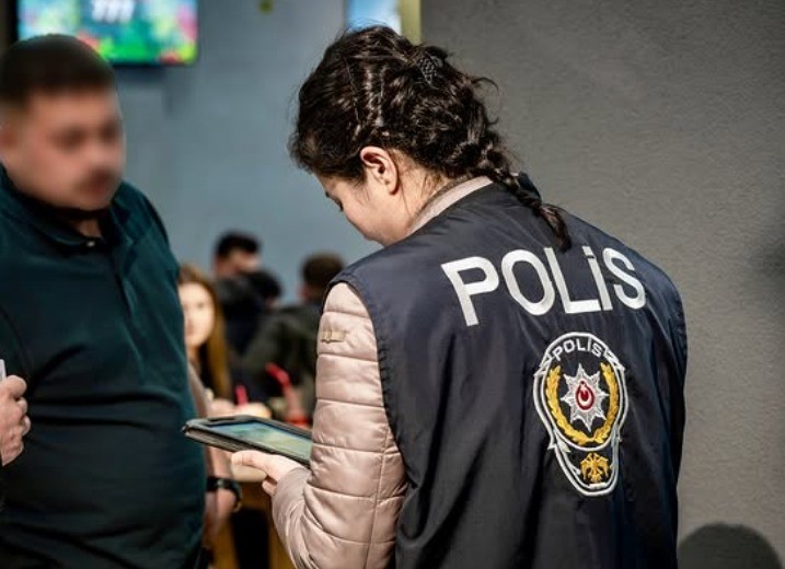 Bilecik&rsquo;te 854 şahıs ve 392 ara&ccedil; kontrol edildi
