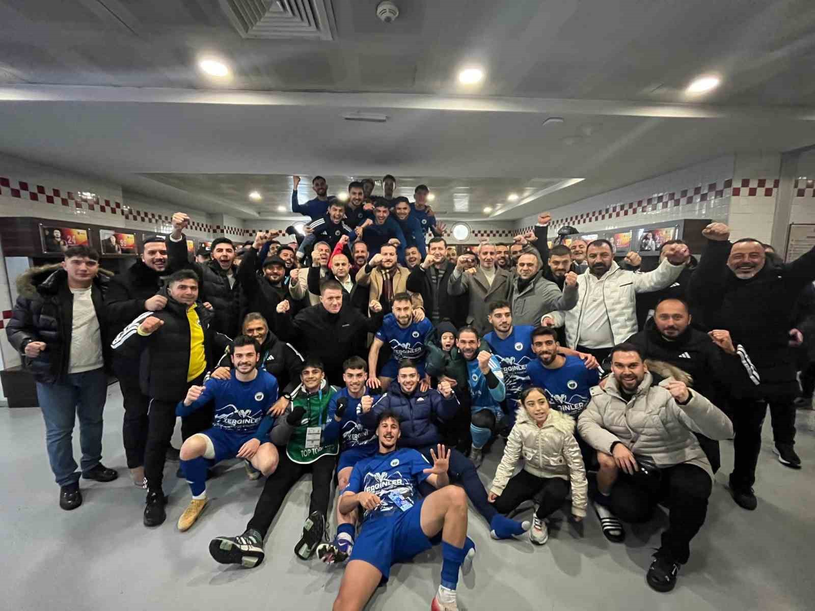 MHP’li Baki Ersoy: "Erciyes 38 FK, küllerinden doğan bir takım"