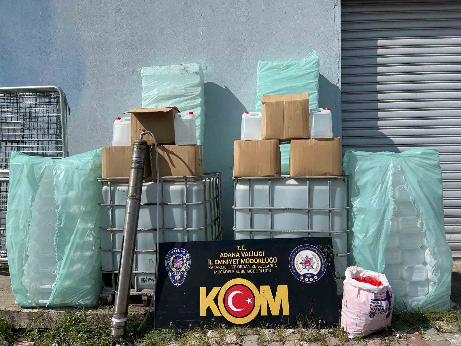 Adana’da 2 ton kaçak etil alkol ele geçirildi