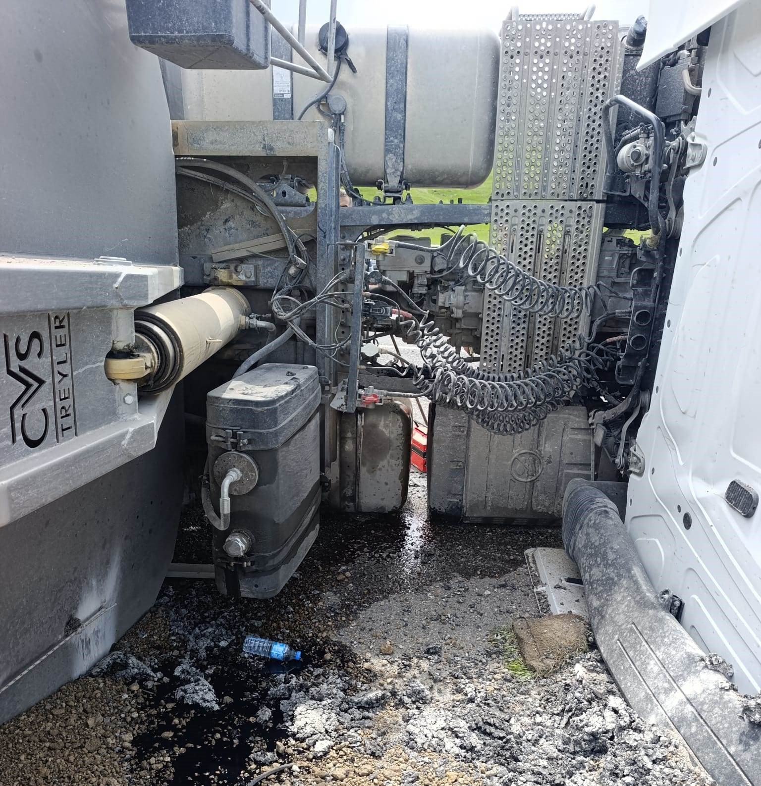 Van&rsquo;da tır devrildi: 1 yaralı
