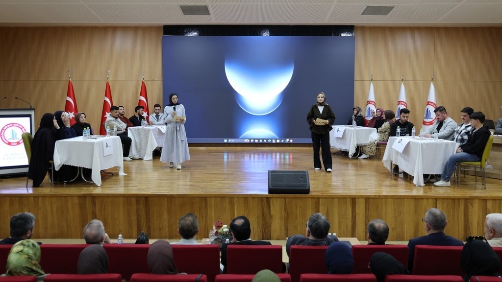 BEUN&rsquo;da Arap&ccedil;a Bilgi Yarışması  d&uuml;zenlendi
